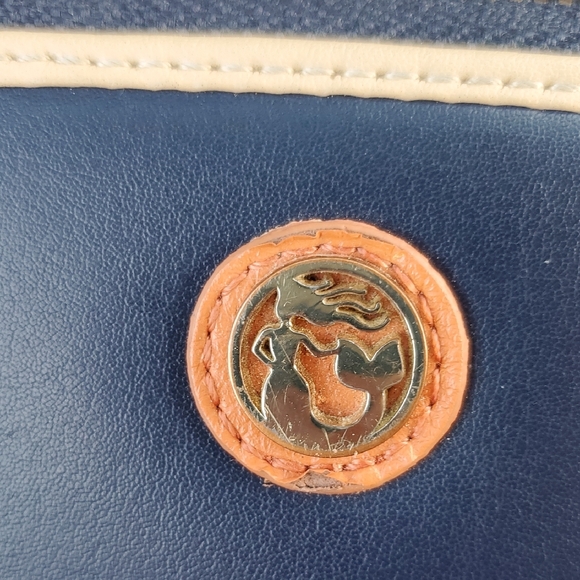 Spartina Navy and Yellow Green Leather Women's Wristlet Wallet - Picture 4 of 10